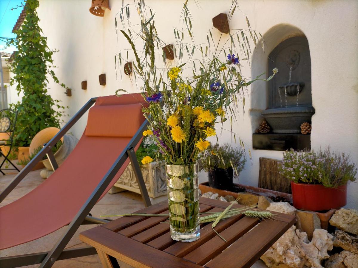 Azafran Consuegra Guest House Ngoại thất bức ảnh